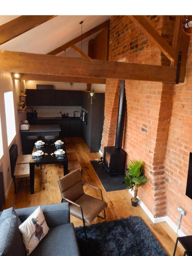 Villa Vip 3Br Grade2 Luxurious Industrial House With Wood Fire, Electric Blinds And Big Cast Iron Windows In The Heart Of The Jq Birmingam Exterior foto